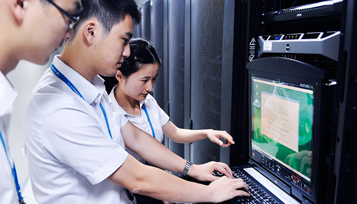 信息安全的守護(hù)者——信息系統(tǒng)運行維護(hù)服務(wù)